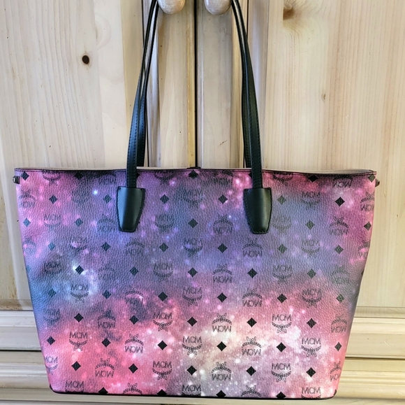 MCM Galaxy Visetos Medium Shopper Multicolor Monogram Canvas and Leather. - Picture 7 of 16